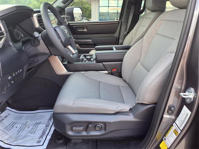 Photo of 2025 Gray Toyota Tundra