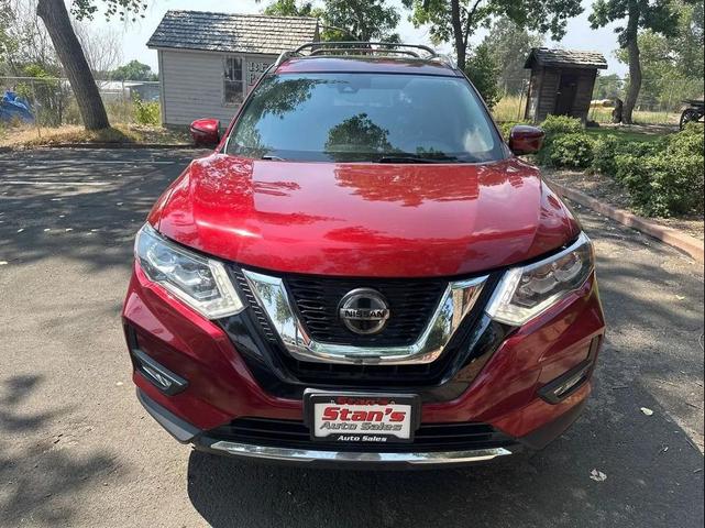Photo of 2019 Maroon Nissan Rogue