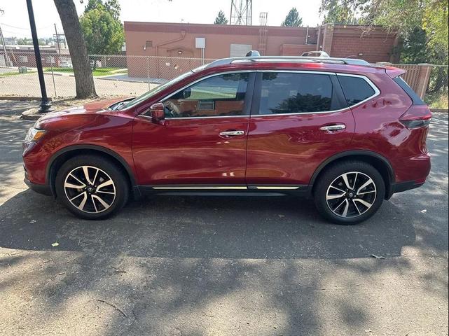 Photo of 2019 Maroon Nissan Rogue