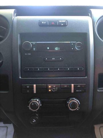 Photo of 2011 Oxford White Ford F-150