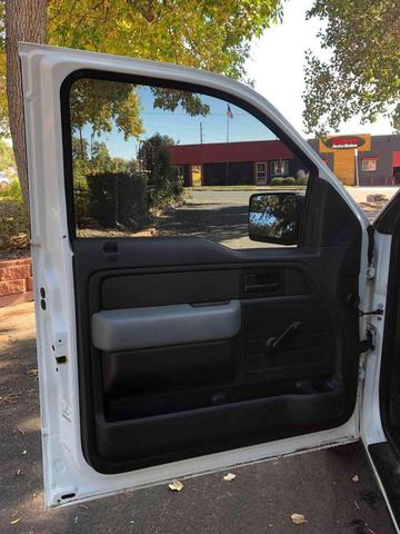 Photo of 2011 Oxford White Ford F-150