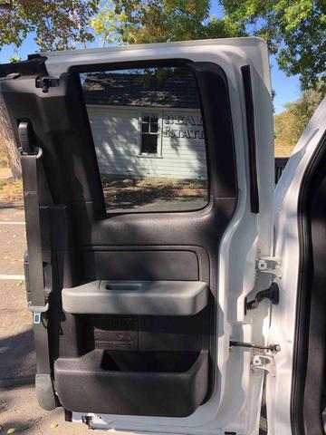 Photo of 2011 Oxford White Ford F-150