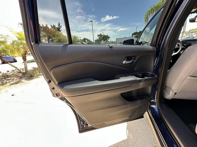 Photo of 2019 Obsidian Blue Pearl Honda Passport