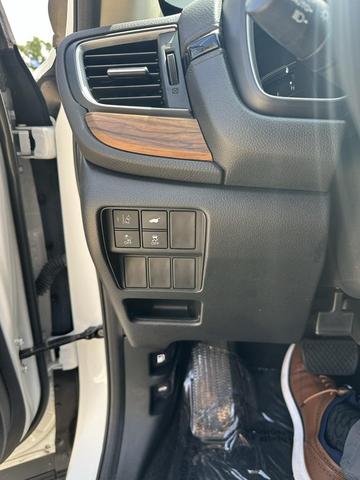 Photo of 2021 Platinum White Pearl Honda CR-V