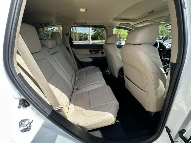 Photo of 2021 Platinum White Pearl Honda CR-V