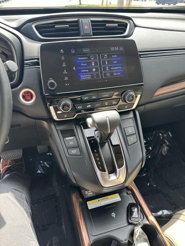 Photo of 2021 Platinum White Pearl Honda CR-V