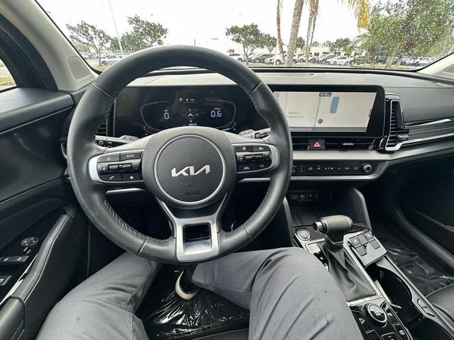 Photo of 2023 Ebony Black Kia Sportage