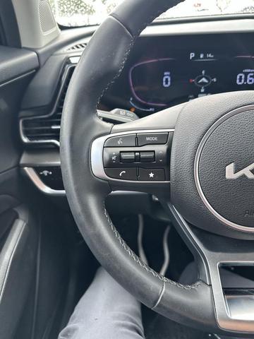 Photo of 2023 Ebony Black Kia Sportage
