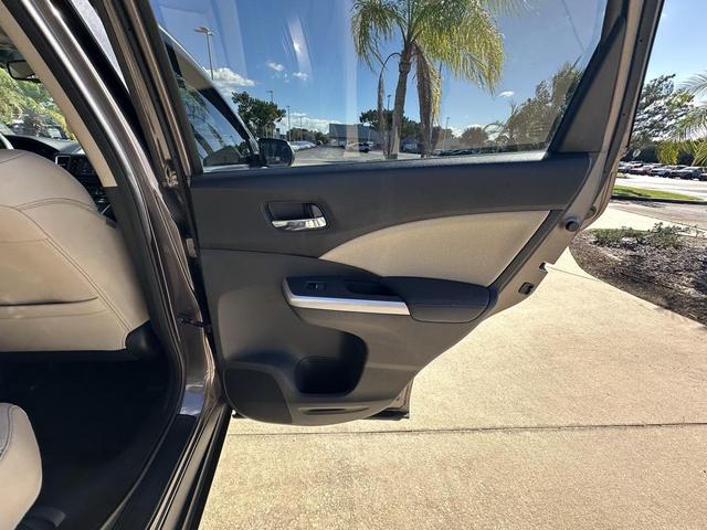 Photo of 2015 Gray Honda CR-V