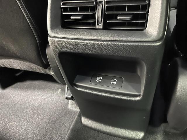 Photo of 2026 Platinum Honda CR-V Hybrid