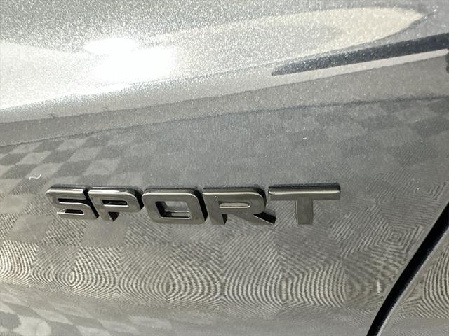 Photo of 2026 Meteorite Honda CR-V Hybrid