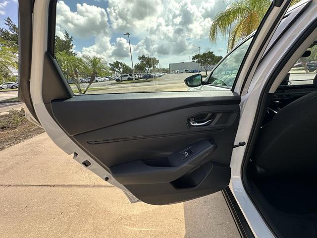 Photo of 2024 Platinum White Pearl Honda Accord