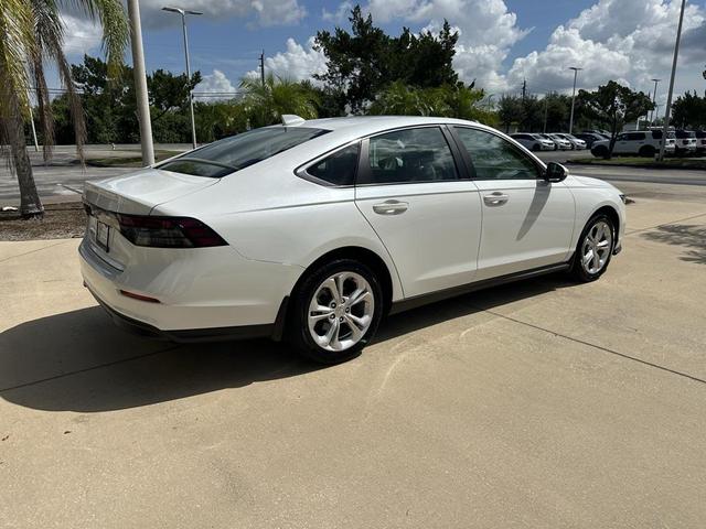 Photo of 2024 Platinum White Pearl Honda Accord