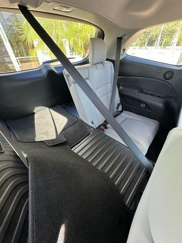 Photo of 2022 Modern Steel Metallic Honda Pilot