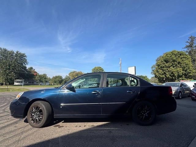 Photo of 2006 Laser Blue Metallic Chevrolet Malibu