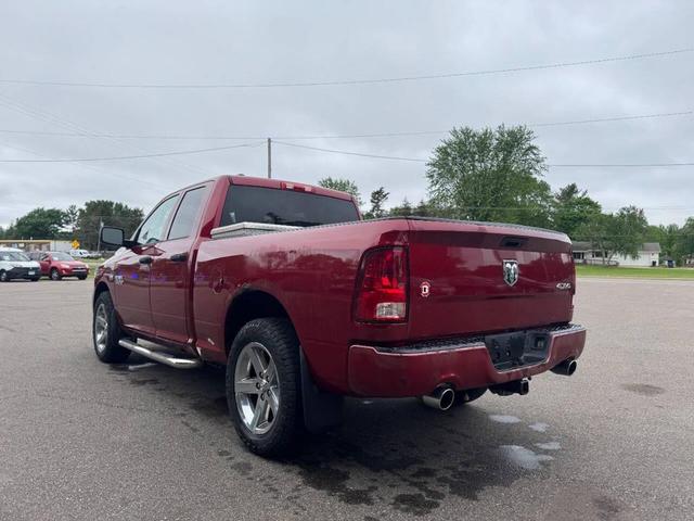 Photo of 2013 Red RAM 1500