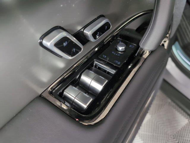 Photo of 2025 Eiger Grey Metallic Land Rover Range Rover Sport