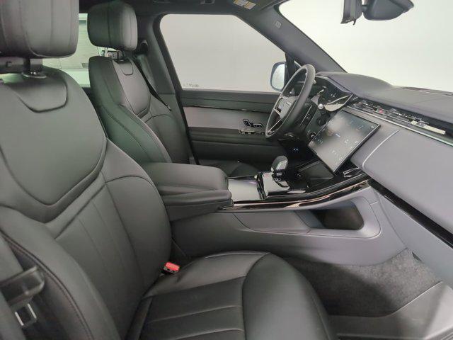 Photo of 2025 Eiger Grey Metallic Land Rover Range Rover Sport