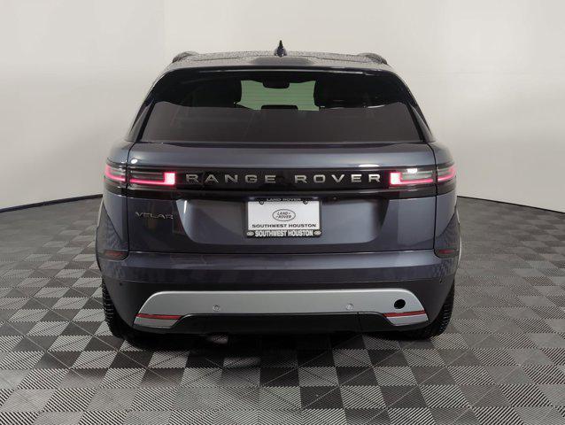 Photo of 2025 Varesine Blue Metallic Land Rover Range Rover Velar