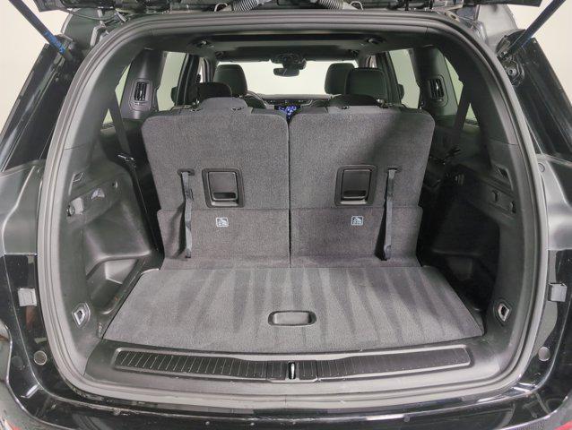 Photo of 2024 Diamond Black Crystal Pearlcoat Jeep Grand Cherokee L
