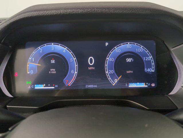 Photo of 2024 Diamond Black Crystal Pearlcoat Jeep Grand Cherokee L