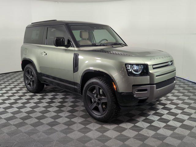 Photo of 2025 Pangea Green Metallic Land Rover Defender