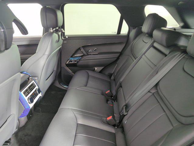 Photo of 2025 Santorini Black Metallic Land Rover Range Rover Sport