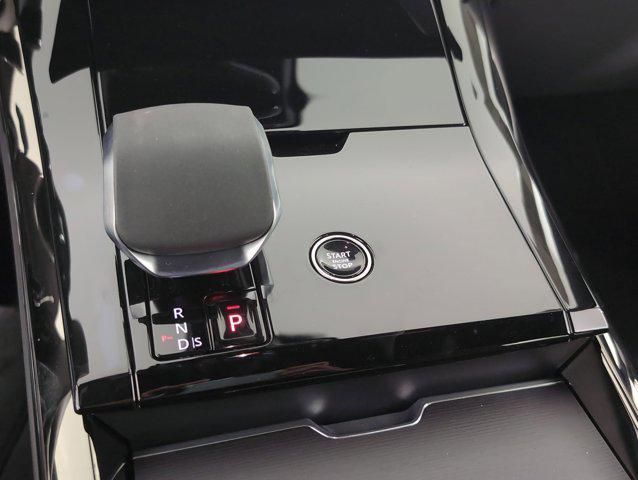 Photo of 2025 Santorini Black Metallic Land Rover Range Rover Sport