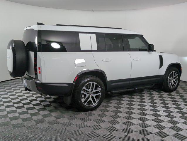Photo of 2025 Fuji White Land Rover Defender