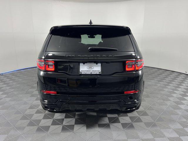 Photo of 2024 Santorini Black Metallic Land Rover Discovery Sport