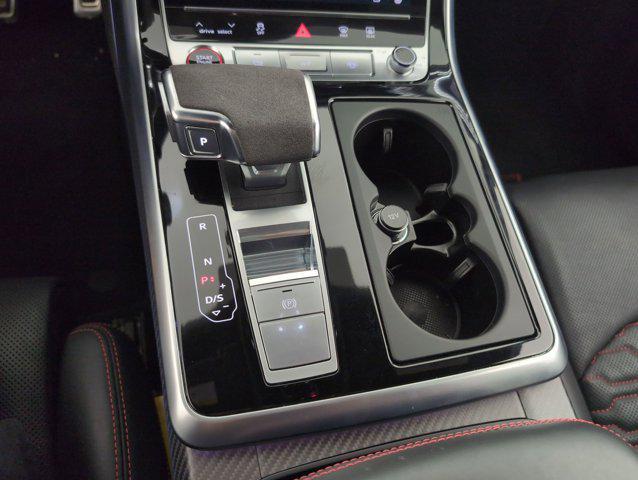 Photo of 2023 Blue Audi RS Q8
