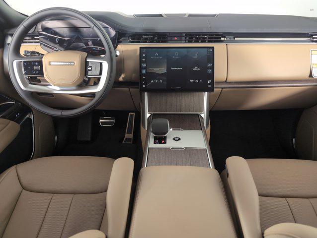 Photo of 2025 Belgravia Green Land Rover Range Rover