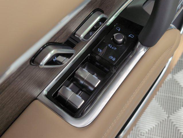 Photo of 2025 Belgravia Green Land Rover Range Rover
