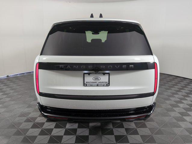 Photo of 2025 Fuji White Land Rover Range Rover