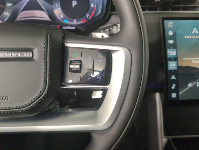 Photo of 2025 Fuji White Land Rover Range Rover