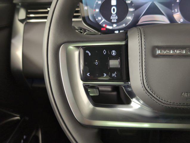 Photo of 2025 Fuji White Land Rover Range Rover