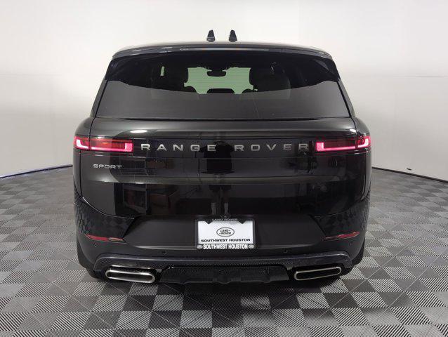 Photo of 2025 Santorini Black Metallic Land Rover Range Rover Sport