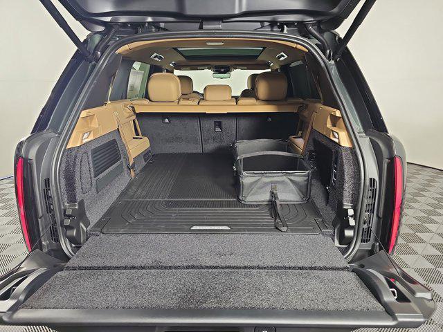 Photo of 2025 Belgravia Green Land Rover Range Rover