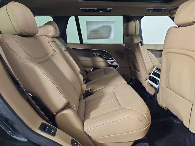 Photo of 2025 Belgravia Green Land Rover Range Rover