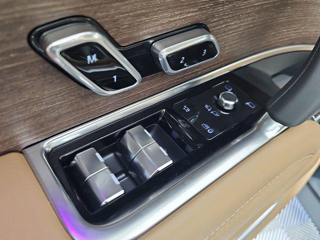 Photo of 2025 Belgravia Green Land Rover Range Rover
