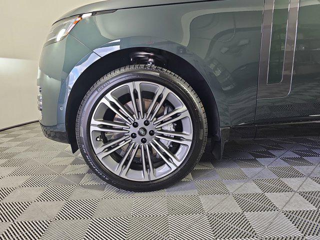 Photo of 2025 Belgravia Green Land Rover Range Rover