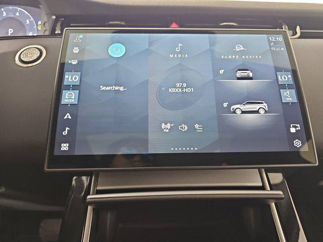 Photo of 2024 Santorini Black Metallic Land Rover Range Rover Evoque