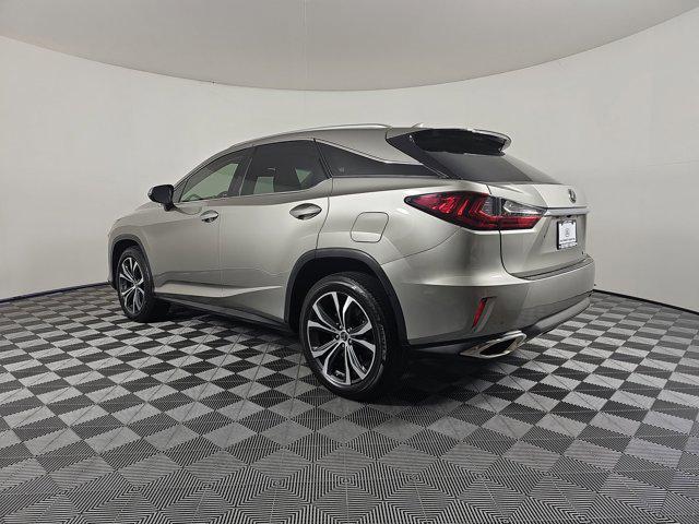 Photo of 2018 Gold Lexus RX 350