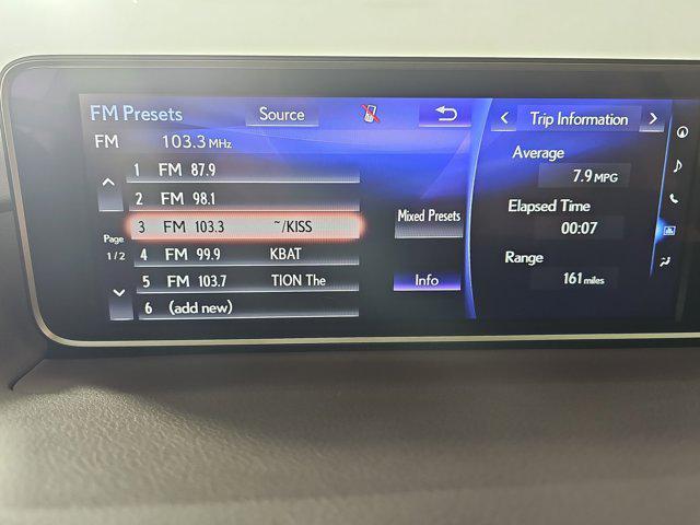 Photo of 2018 Gold Lexus RX 350
