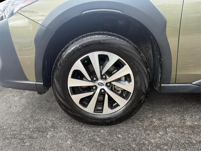Photo of 2023 Autumn Green Metallic Subaru Outback