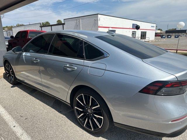 Photo of 2025 Silver Honda Accord Hybrid