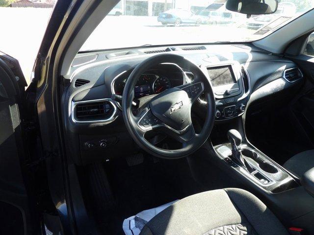 Photo of 2023 Gray Chevrolet Equinox