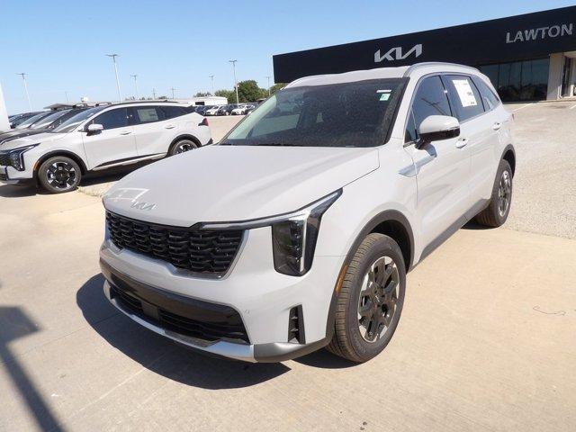 Photo of 2025 Wolf Gray Kia Sorento
