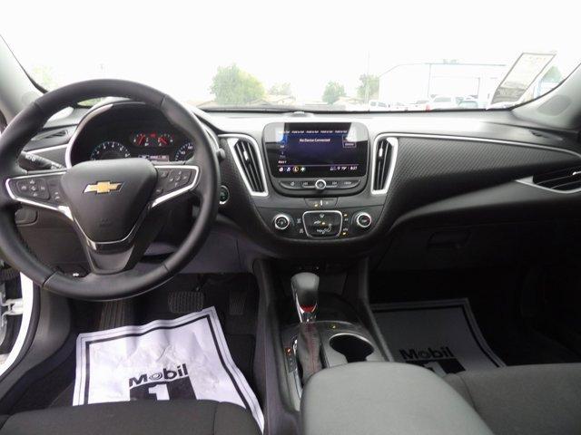Photo of 2024 Summit White Chevrolet Malibu