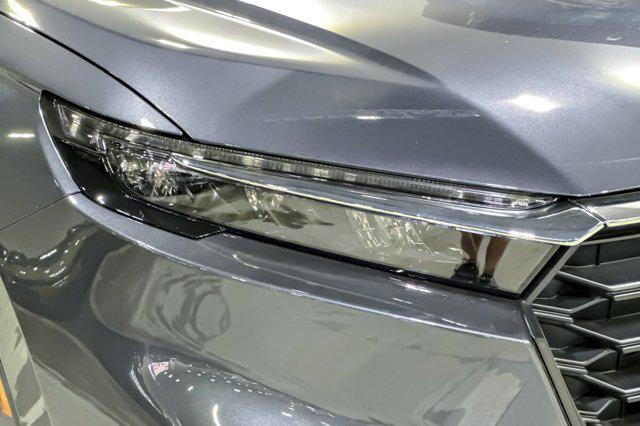 Photo of 2026 Meteorite Gray Metallic Honda CR-V